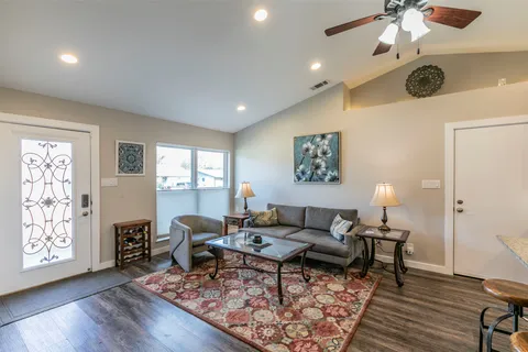 $375,000 | 6519 Pevensey Drive, Austin, TX 78745