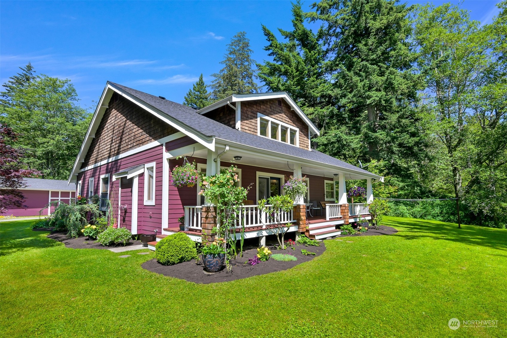 3030 Aldergrove Road Ferndale, WA 98248 - Photo 32 of 38 a front view of house with yard and green space