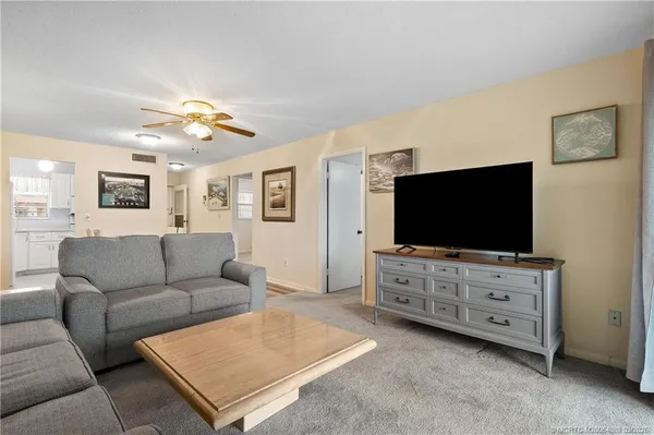 $120,000 | 1943 Southwest Palm City Road, Unit 22G, Stuart, FL 34994