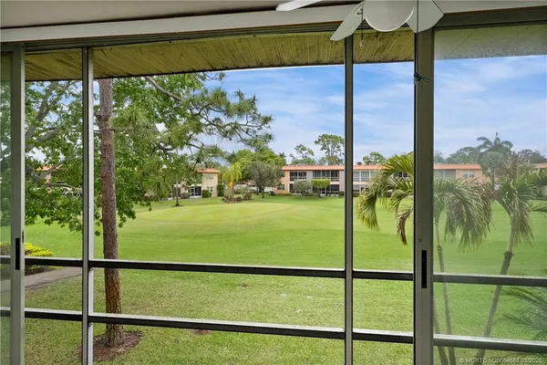 $120,000 | 1943 Southwest Palm City Road, Unit 22G, Stuart, FL 34994
