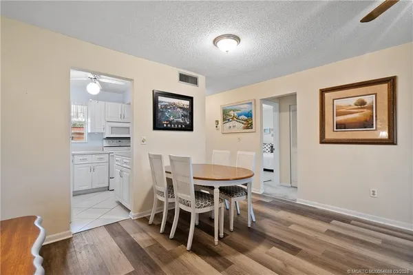 $120,000 | 1943 Southwest Palm City Road, Unit 22G, Stuart, FL 34994