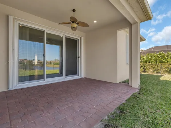 $4,000 | 5982 Sequoia Circle, Vero Beach, FL 32967