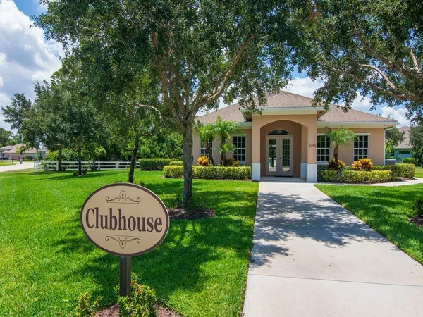 $4,000 | 5982 Sequoia Circle, Vero Beach, FL 32967