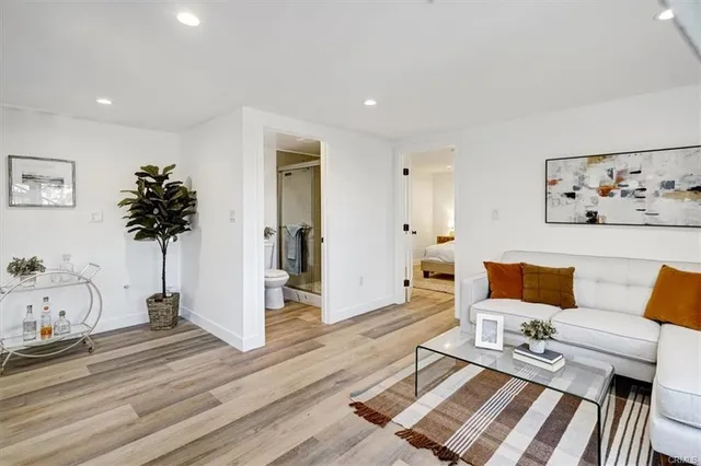 $1,050,000 | 4778 Glenalbyn Drive, Los Angeles, CA 90065