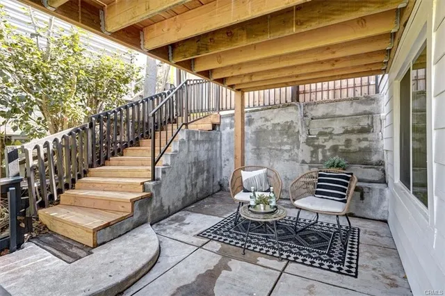 $1,050,000 | 4778 Glenalbyn Drive, Los Angeles, CA 90065