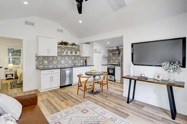 $1,050,000 | 4778 Glenalbyn Drive, Los Angeles, CA 90065