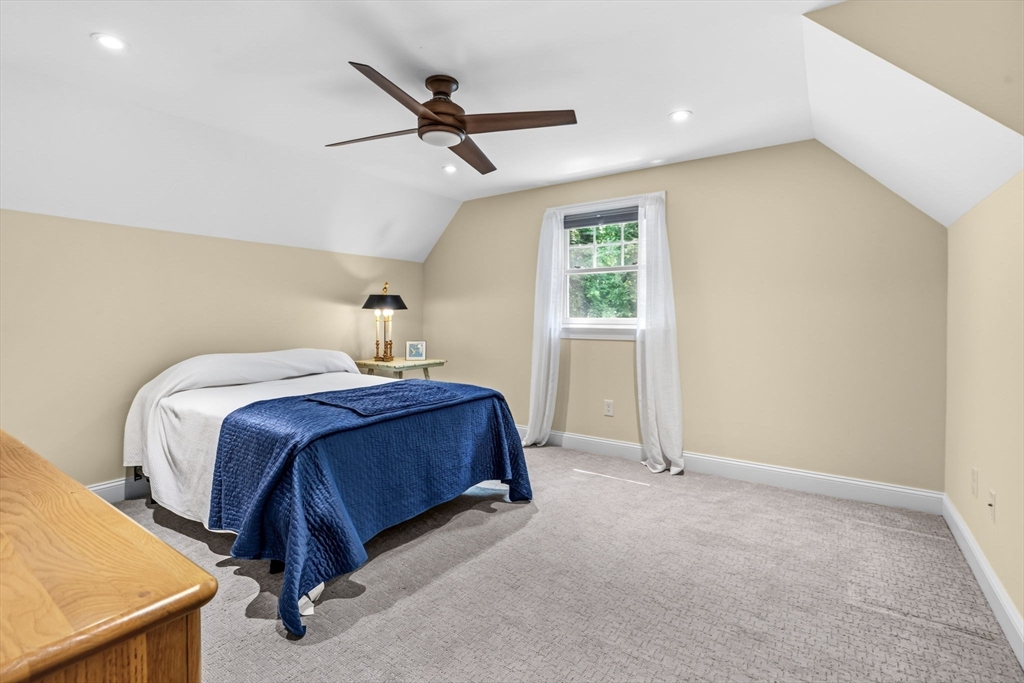33 Rattle Hill Road Southampton, MA 01073 - Photo 36 of 42