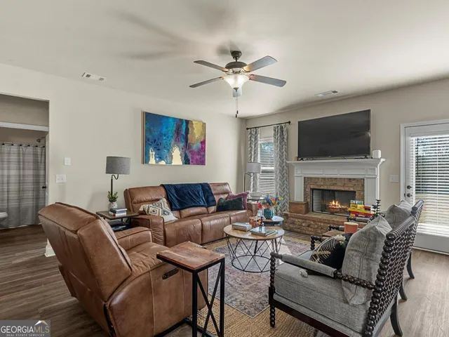 $375,000 | 976 Jackson Street, Locust Grove, GA 30248