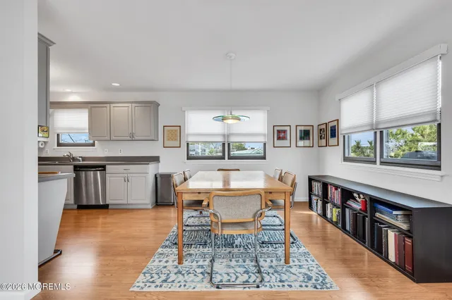 $800,000 | 34 Cove Point Road, Toms River, NJ 08753