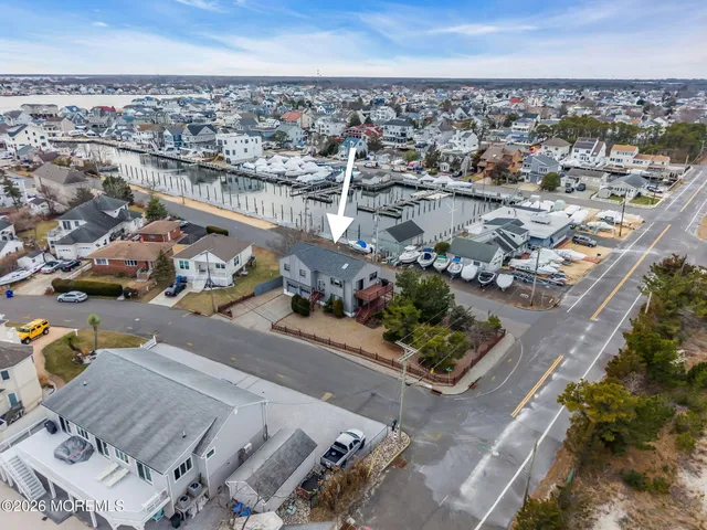 $800,000 | 34 Cove Point Road, Toms River, NJ 08753