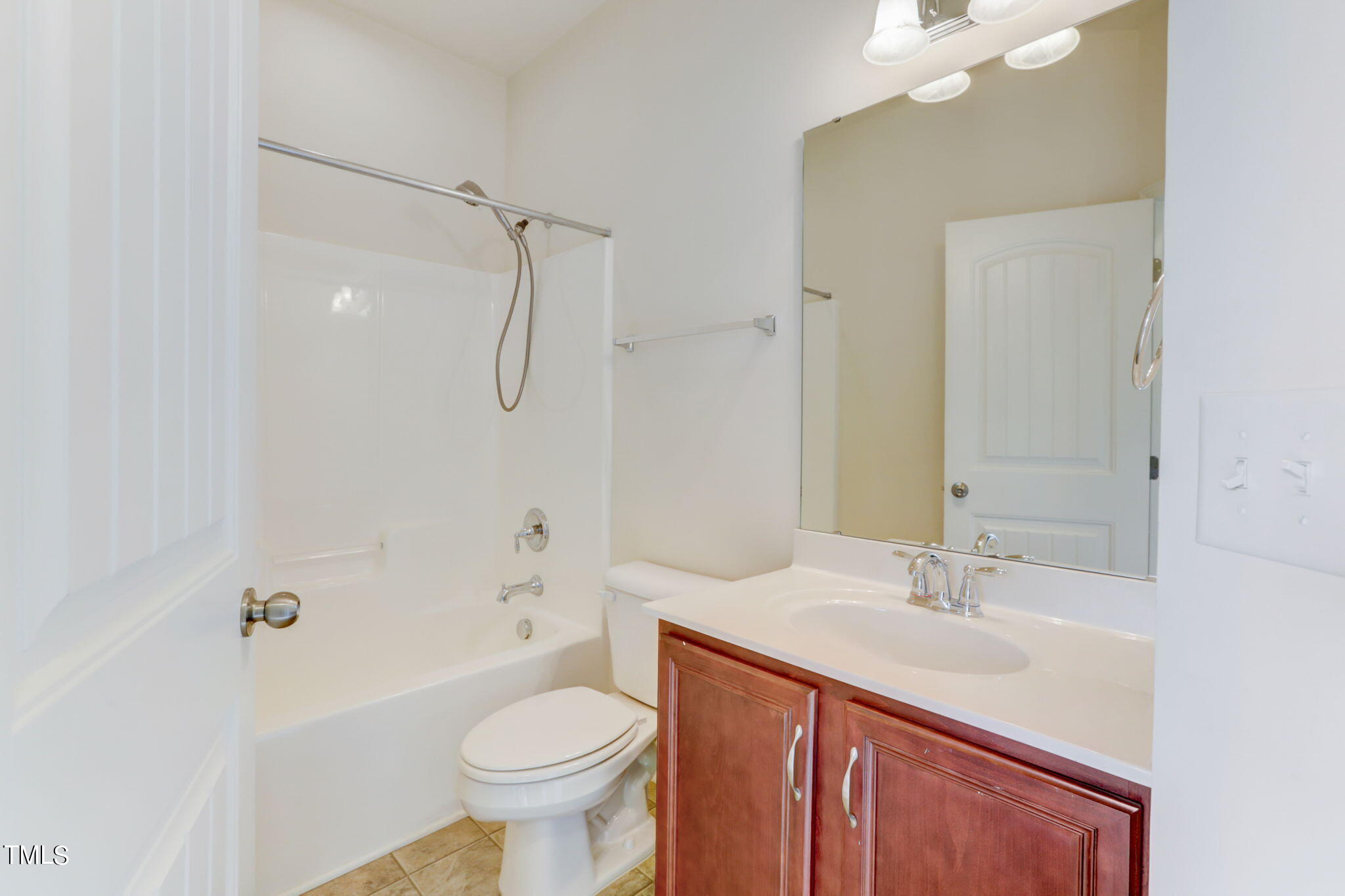 179 Token House Road Durham, NC 27703 - Photo 25 of 38 14-web-or-mls-Token House Rd-014