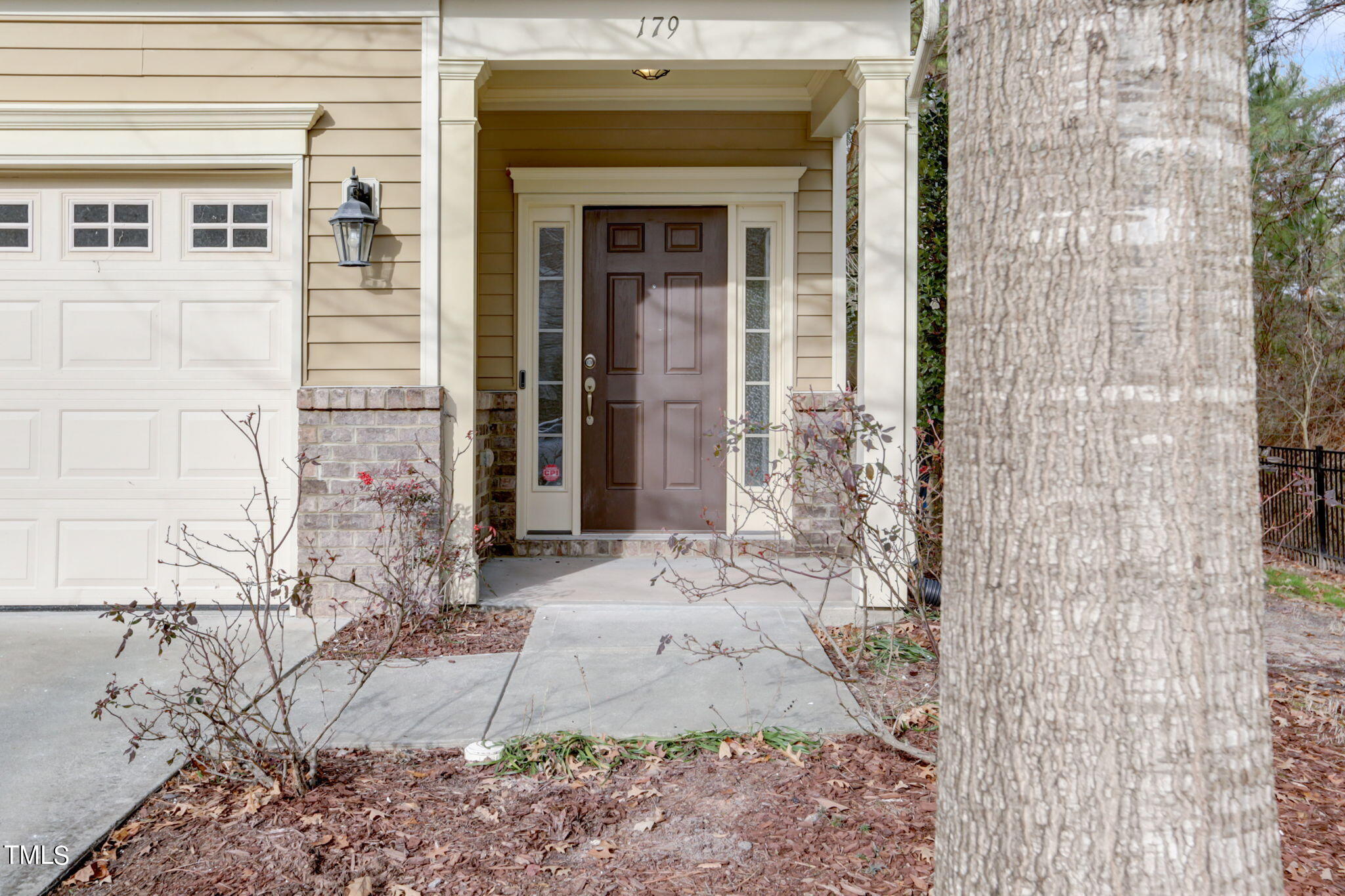179 Token House Road Durham, NC 27703 - Photo 4 of 38 2-web-or-mls-Token House Rd-002