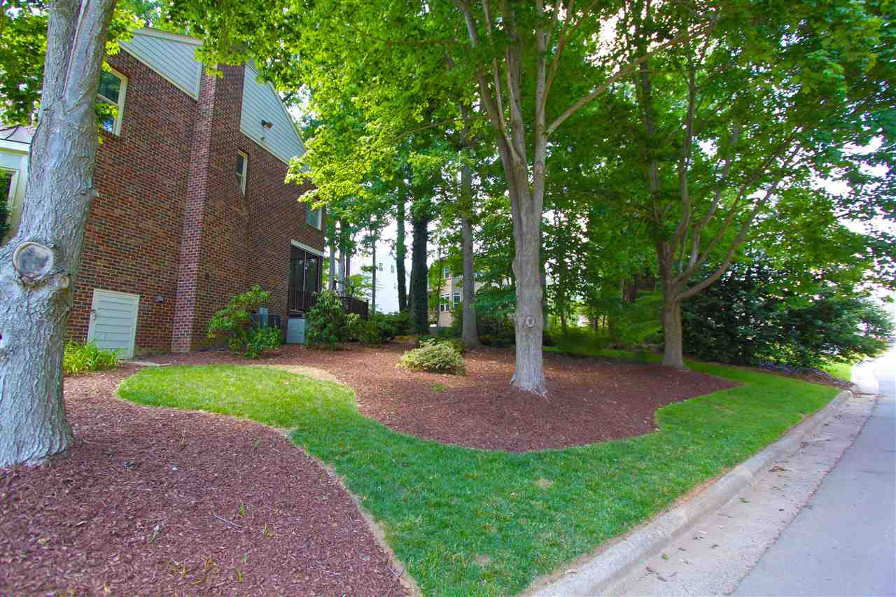 8125 Windsor Ridge Drive Raleigh, NC 27615 - Photo 23 of 25 Exterior Side