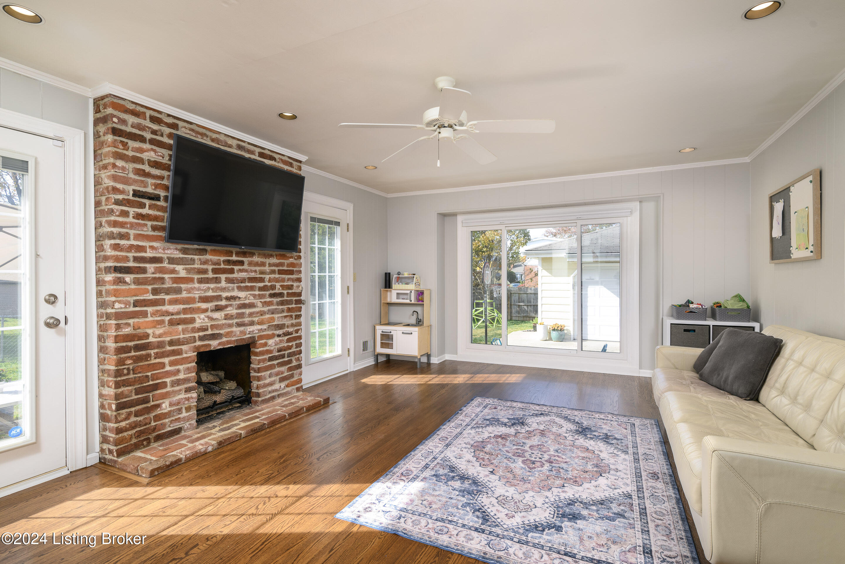 232 Sage Road Louisville, KY 40207 - Photo 12 of 38 DHI-112