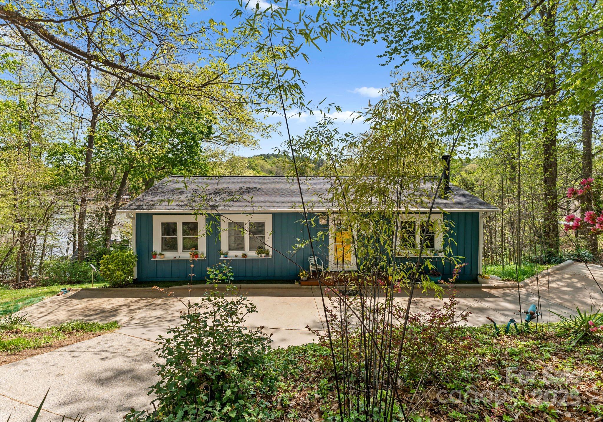 1430 Mollys Backbone Road Catawba, NC 28609 - Photo 3 of 41 Gallery Image 3