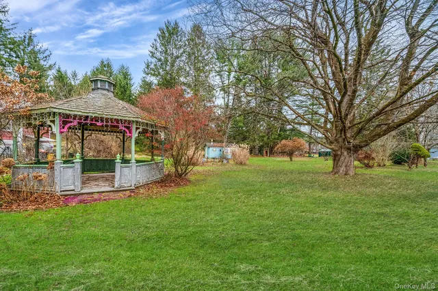 $319,999 | 703 Butts Hollow Road, Dover Plains, NY 12522