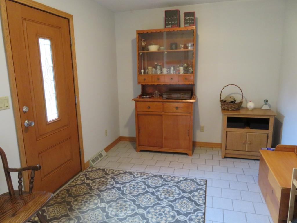 581 Jones Road Vestal, NY 13850 - Photo 15 of 30 Gallery Image 15