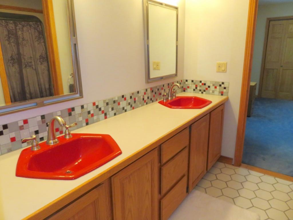581 Jones Road Vestal, NY 13850 - Photo 21 of 30 Gallery Image 21