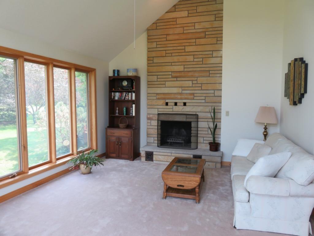 581 Jones Road Vestal, NY 13850 - Photo 4 of 30 Gallery Image 4