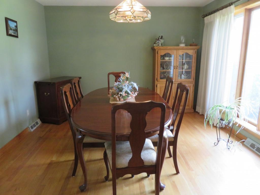 581 Jones Road Vestal, NY 13850 - Photo 6 of 30 Gallery Image 6