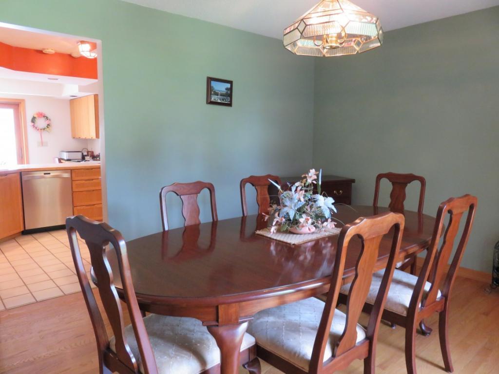581 Jones Road Vestal, NY 13850 - Photo 7 of 30 Gallery Image 7