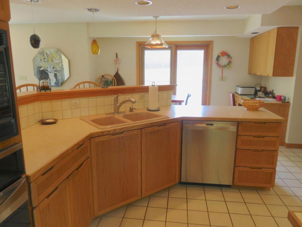 581 Jones Road Vestal, NY 13850 - Photo 8 of 30 Gallery Image 8