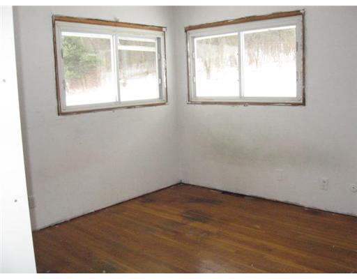 133 Midvale Road Big Beaver, PA 16157 - Photo 7 of 11 Bedroom.