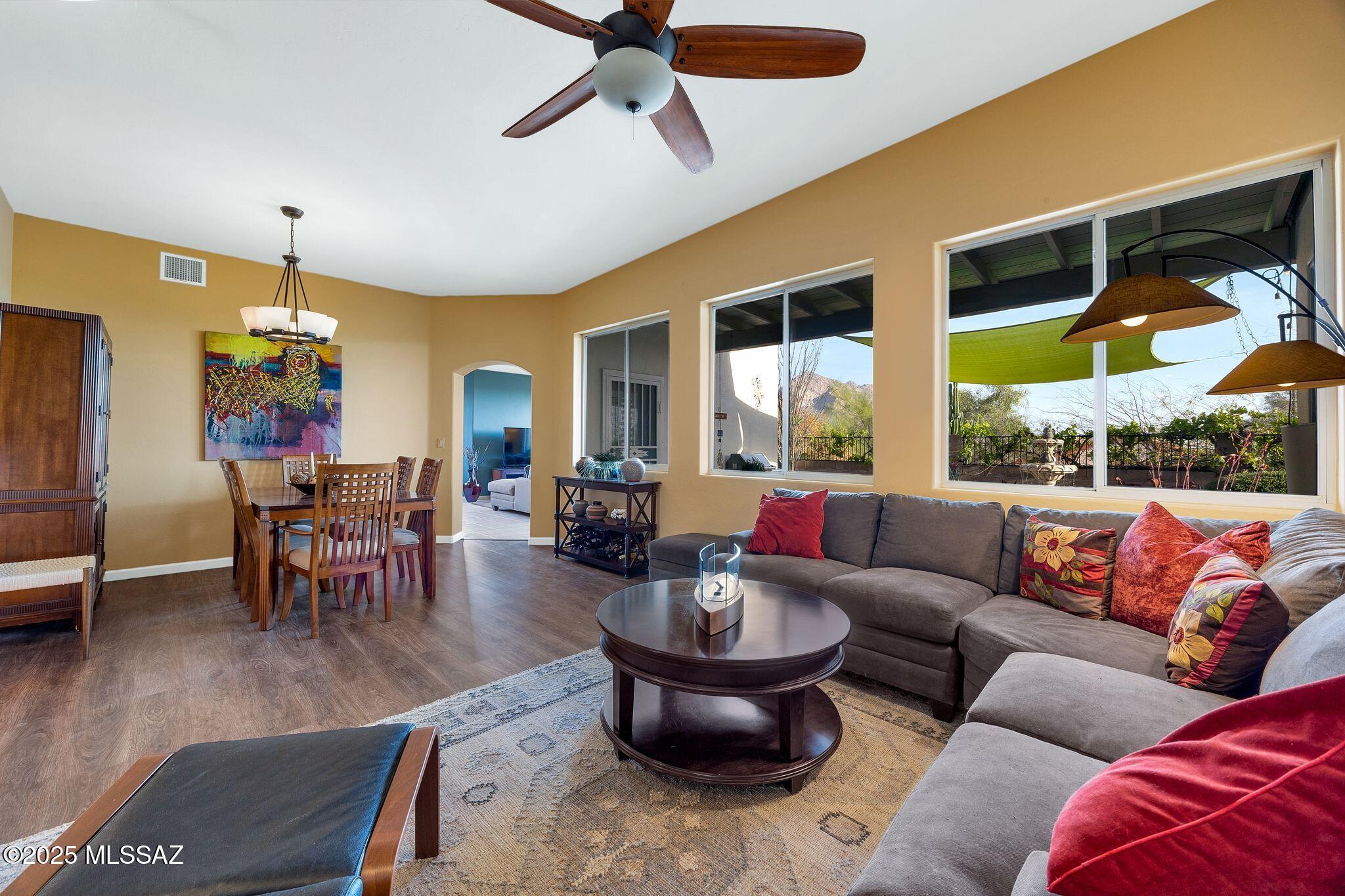 499 West Windowmaker Road Tucson, AZ 85737 - Photo 10 of 44 Gallery Image 10