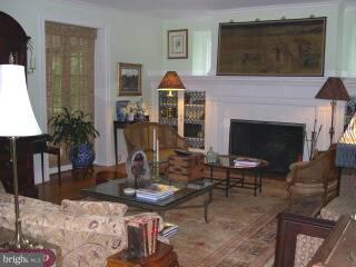 346 Roumfort Road Philadelphia, PA 19119 - Photo 5 of 6 Gallery Image 5
