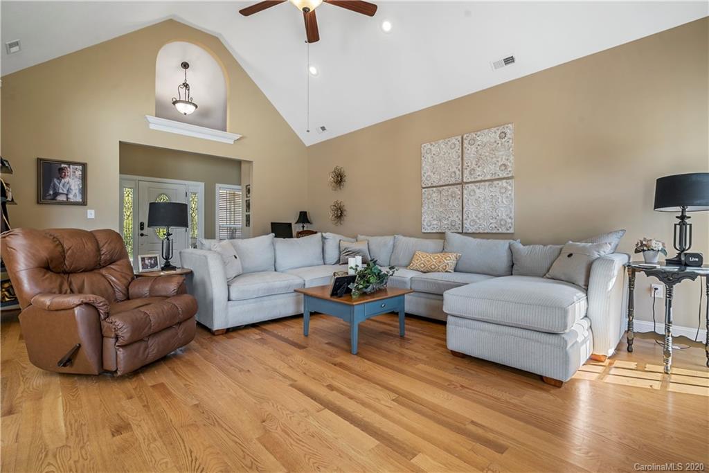 692 Pitts Road Catawba, SC 29704 - Photo 15 of 29 Gallery Image 15