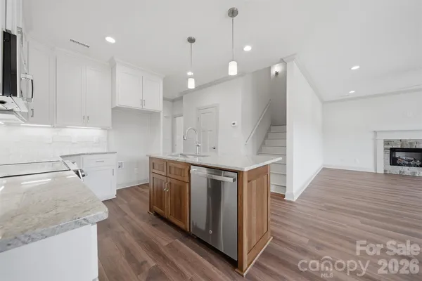 $414,900 | 4957 Southview Drive, Hickory, NC 28602