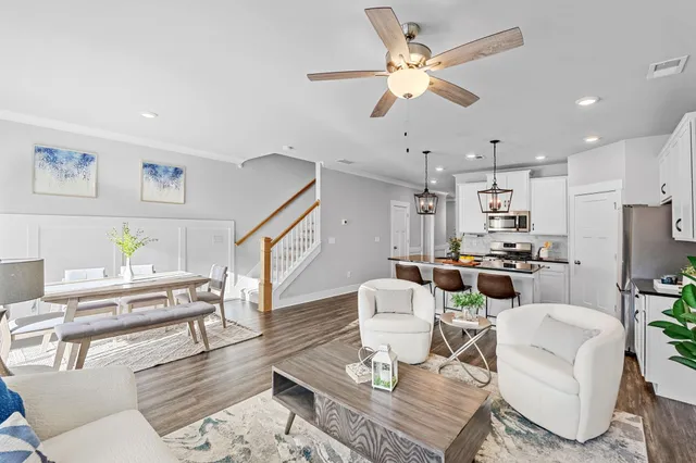 $290,000 | 105 Grey Oak Trail, Greer, SC 29650