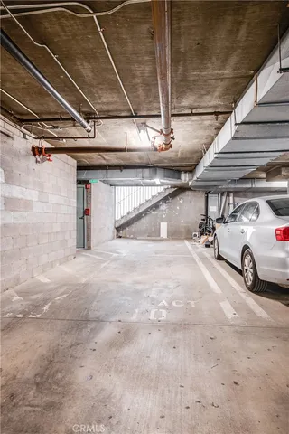 $935,000 | 1401 South Bentley Avenue, Unit 203, Los Angeles, CA 90025