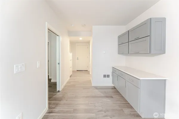 $407,500 | 76 Cedar Street, Unit 303, Seattle, WA 98121
