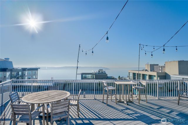 $407,500 | 76 Cedar Street, Unit 303, Seattle, WA 98121
