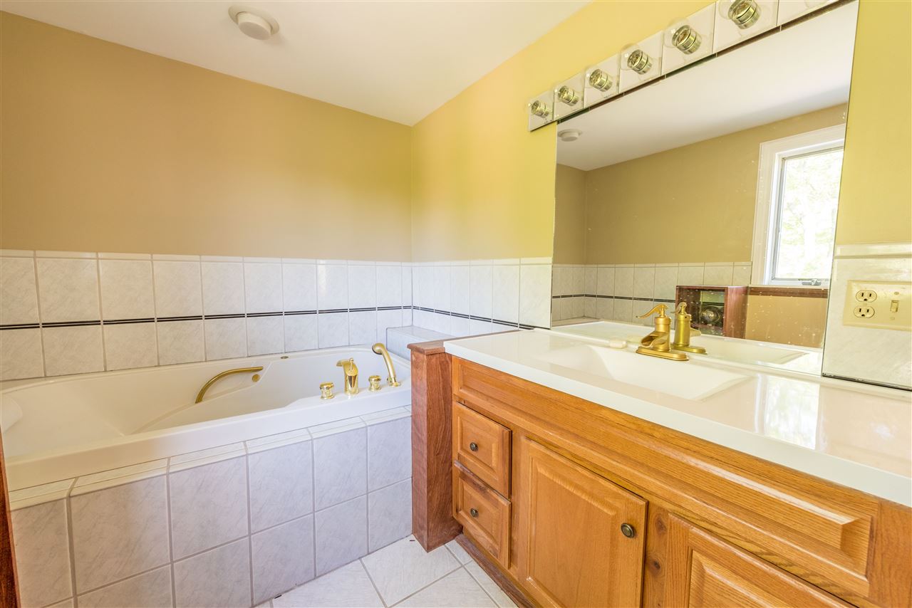 619 Town Farm Road Springfield, NH 03284 - Photo 22 of 40