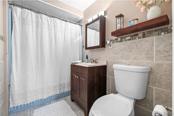 $169,900 | 1 Lamott Avenue, Whitestown, NY 13495