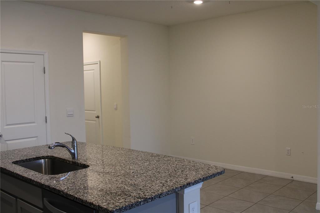 17567 Crescent Moon Loop Bradenton, FL 34211 - Photo 7 of 51