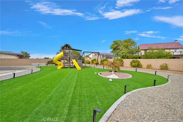 $630,000 | 11665 Winterhawk Way, Apple Valley, CA 92308