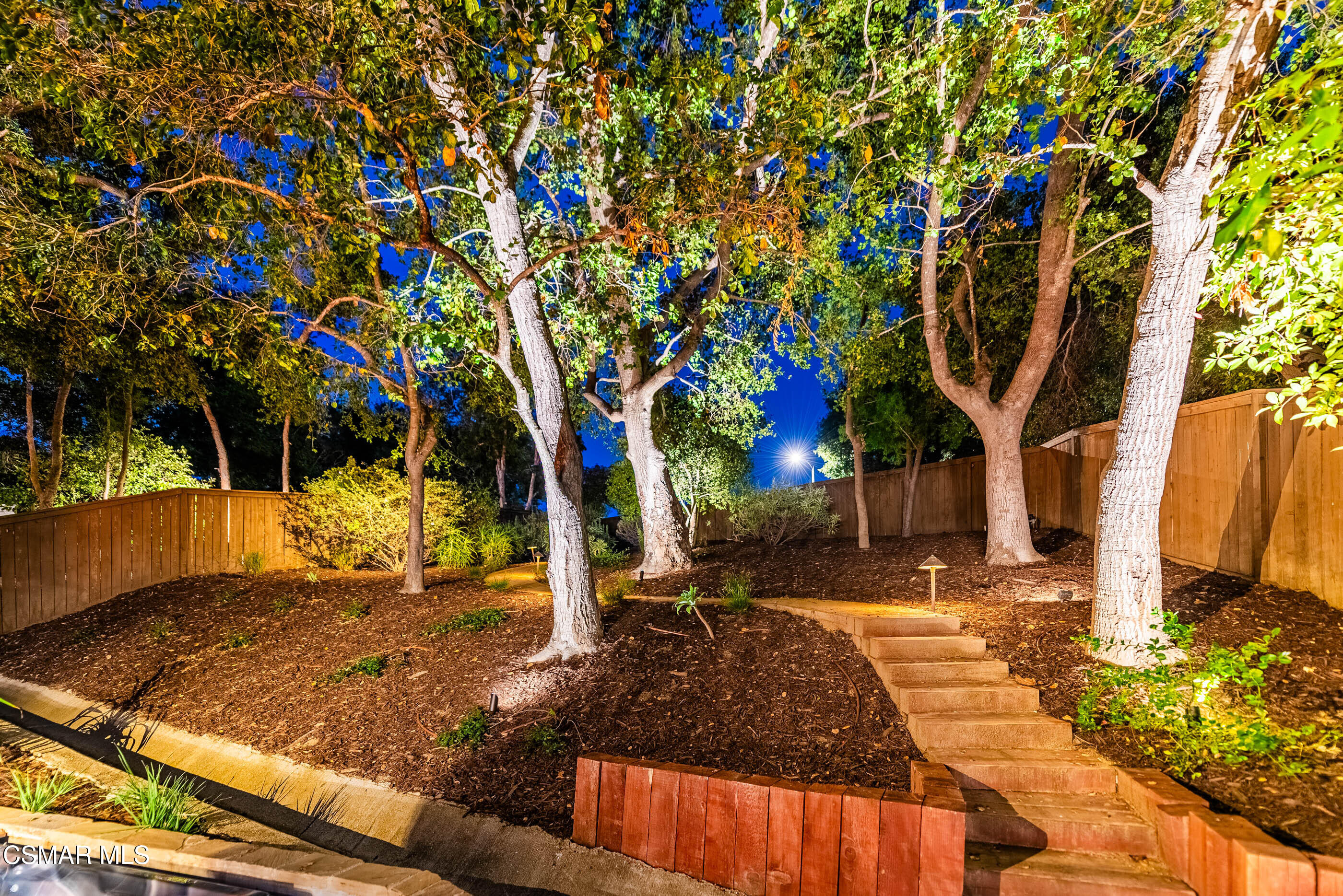 6804 Eaglehaven Lane Oak Park, CA 91377 - Photo 38 of 45 6804 Eaglehaven Ln Oak Park-121