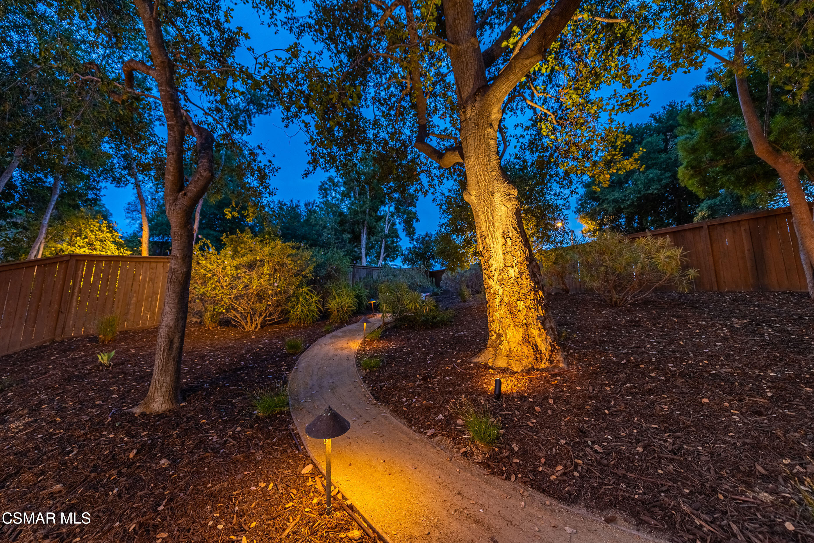 6804 Eaglehaven Lane Oak Park, CA 91377 - Photo 39 of 45 6804 Eaglehaven Ln Oak Park-112