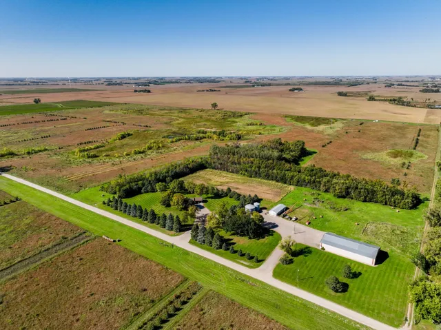 $520,000 | 4095 125th Street Southeast, Granite Falls, MN 56241