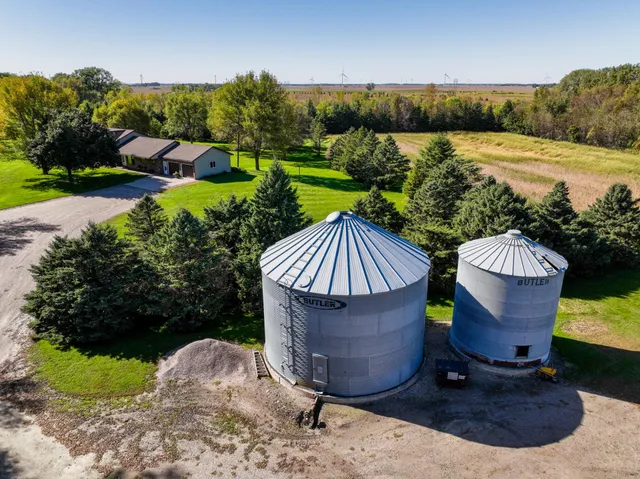 $520,000 | 4095 125th Street Southeast, Granite Falls, MN 56241