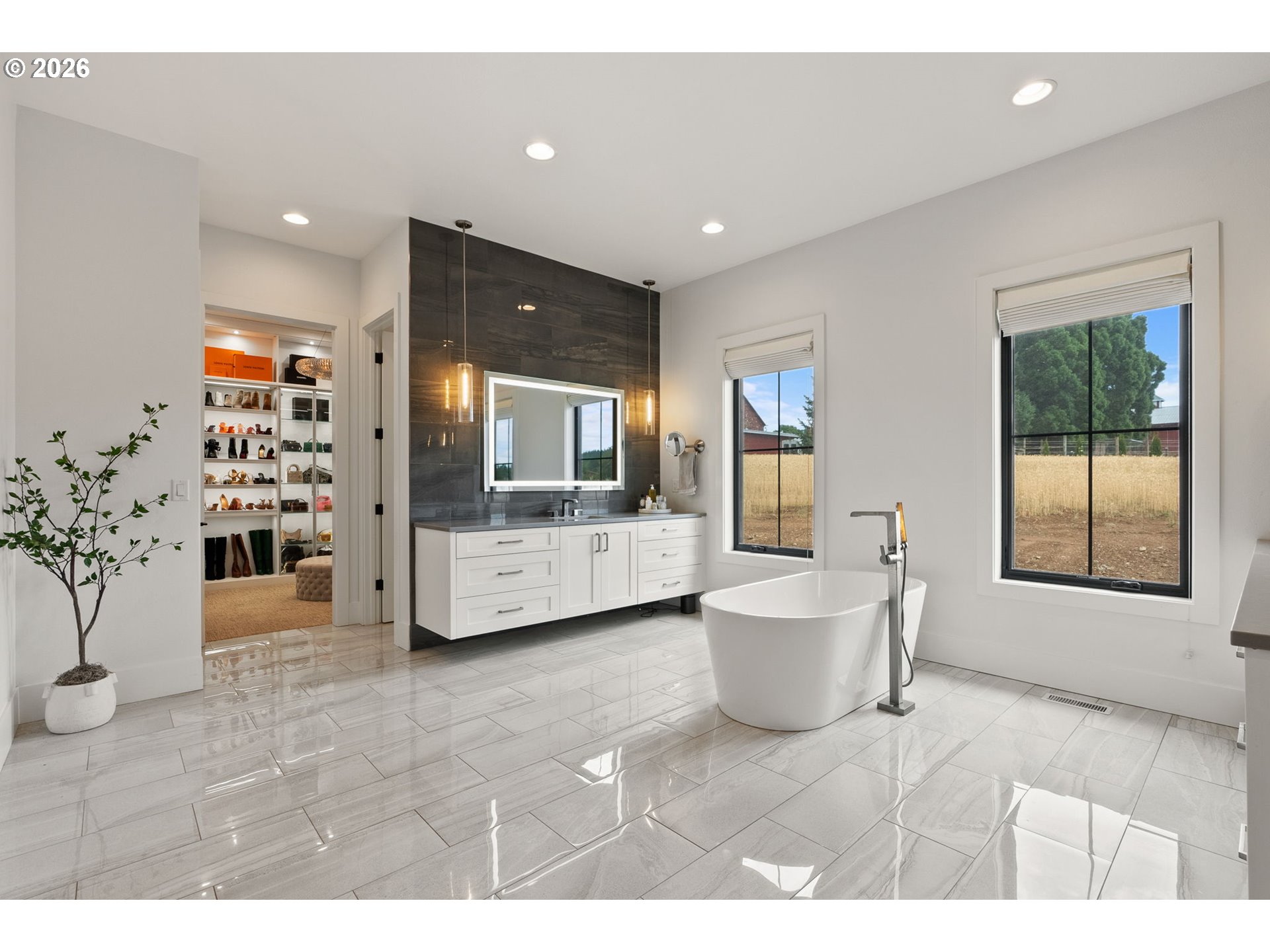 22280 Southwest Stafford Road Tualatin, OR 97062 - Photo 24 of 48