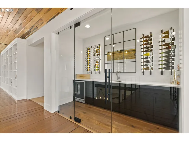 $6,250,000 | 22280 Southwest Stafford Road, Tualatin, OR 97062