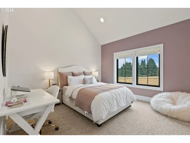 $6,250,000 | 22280 Southwest Stafford Road, Tualatin, OR 97062