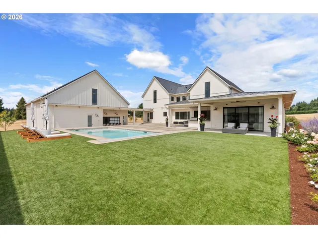 $6,250,000 | 22280 Southwest Stafford Road, Tualatin, OR 97062