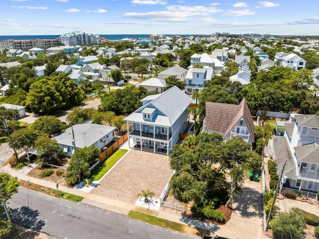 $2,595,000 | 84 Cobia Street, Destin, FL 32541