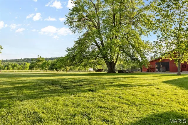 $429,000 | 5704 Feezer Road, Farmington, MO 63640