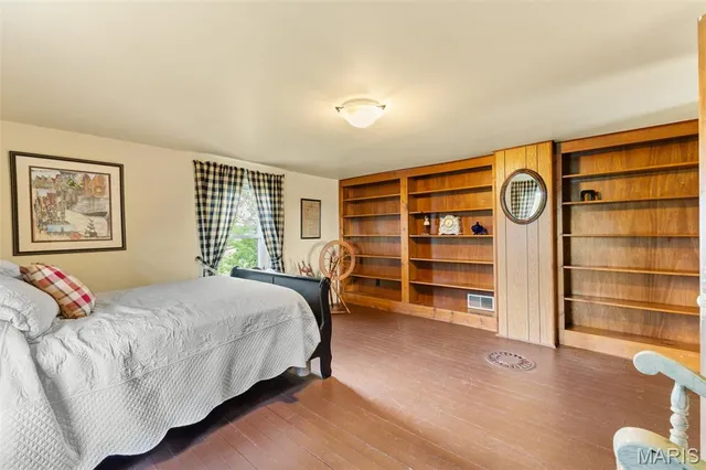 $429,000 | 5704 Feezer Road, Farmington, MO 63640